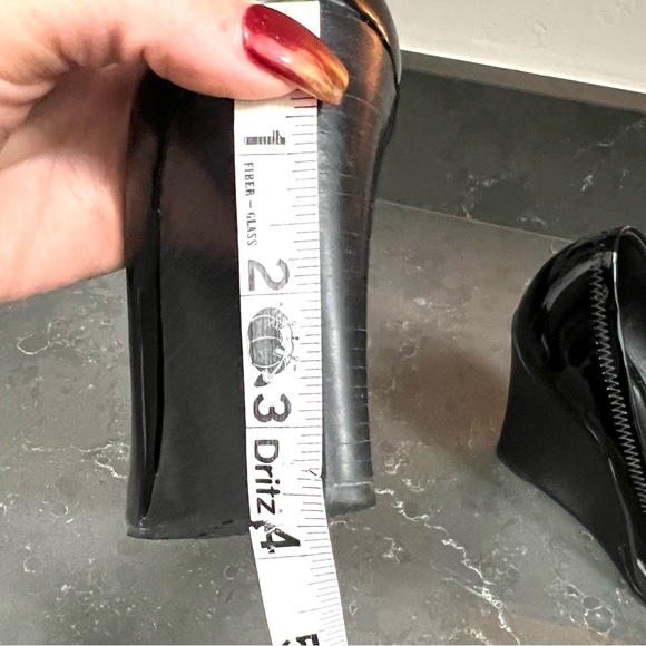 Tory Burch Sophie Wedge Patent Leather Shoes - Picture 7 of 8